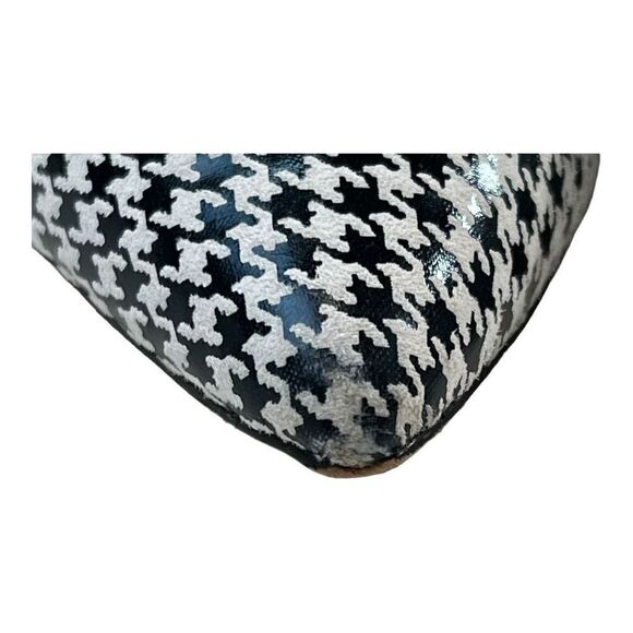 Donna Karen Women's Houndstooth Pointed Toe Stiletto Pump Heels Black White Sz 9 - Picture 8 of 11